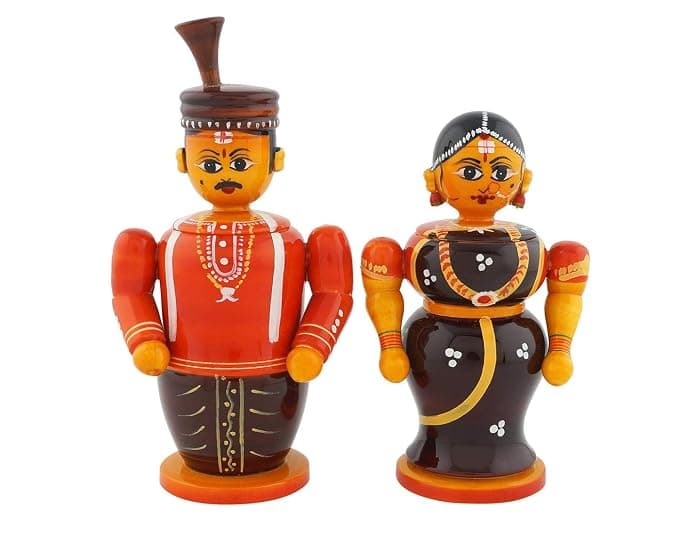 Marapachi-Style Wooden Golu Pair